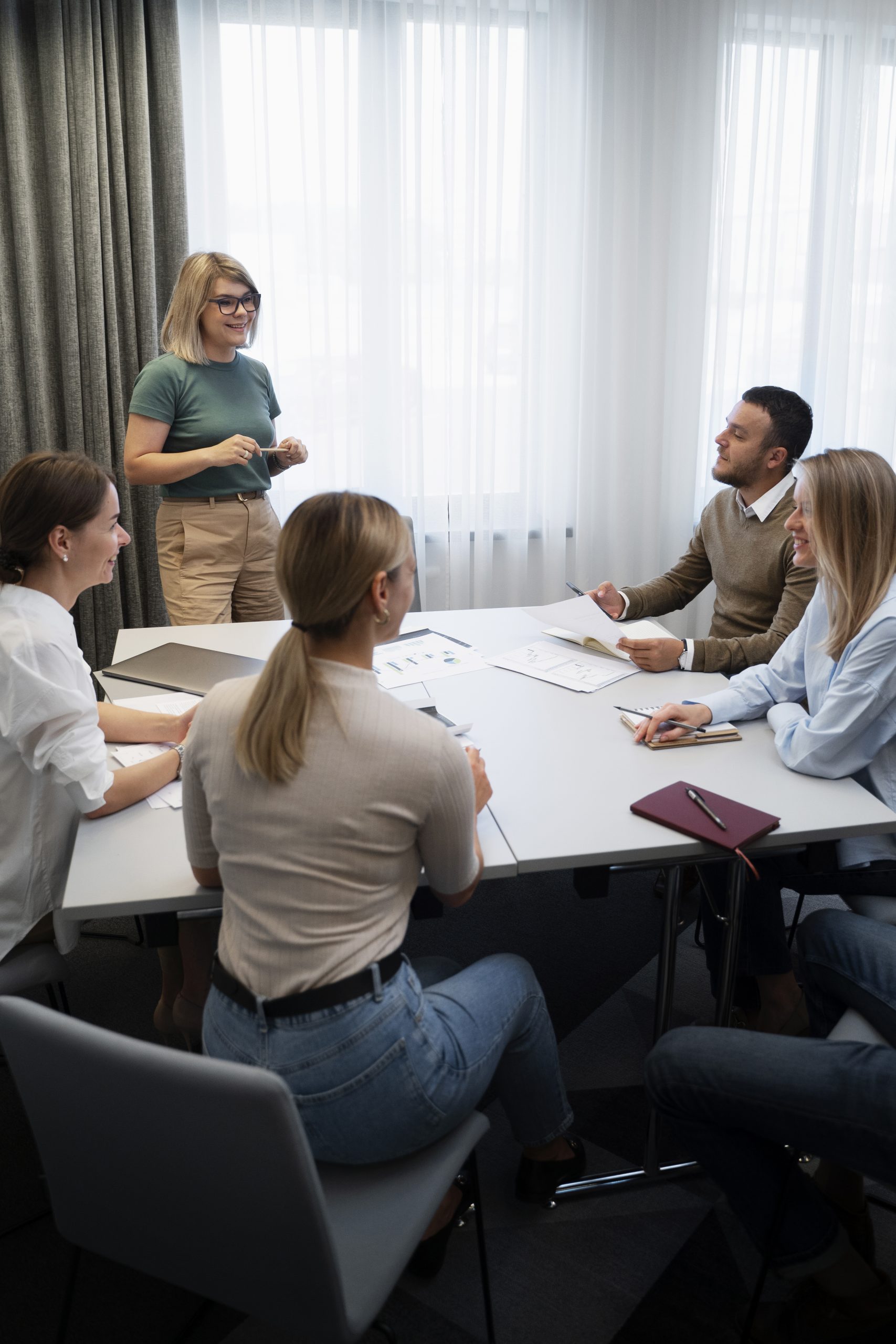 Reunion travail Pixel-Not video offices notariaux