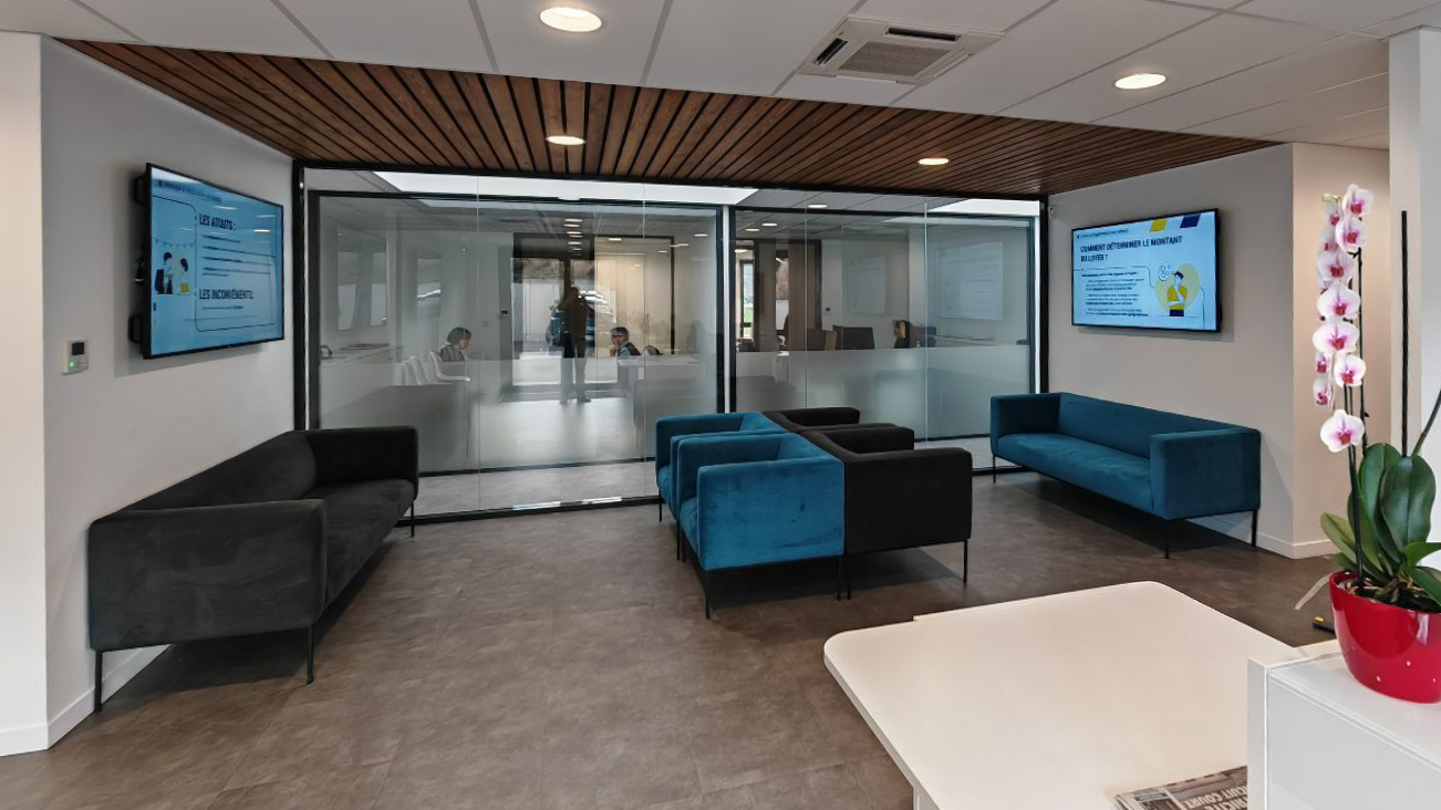 écrans dynamiques salle d'attente office notarial via no maitre calmel millau